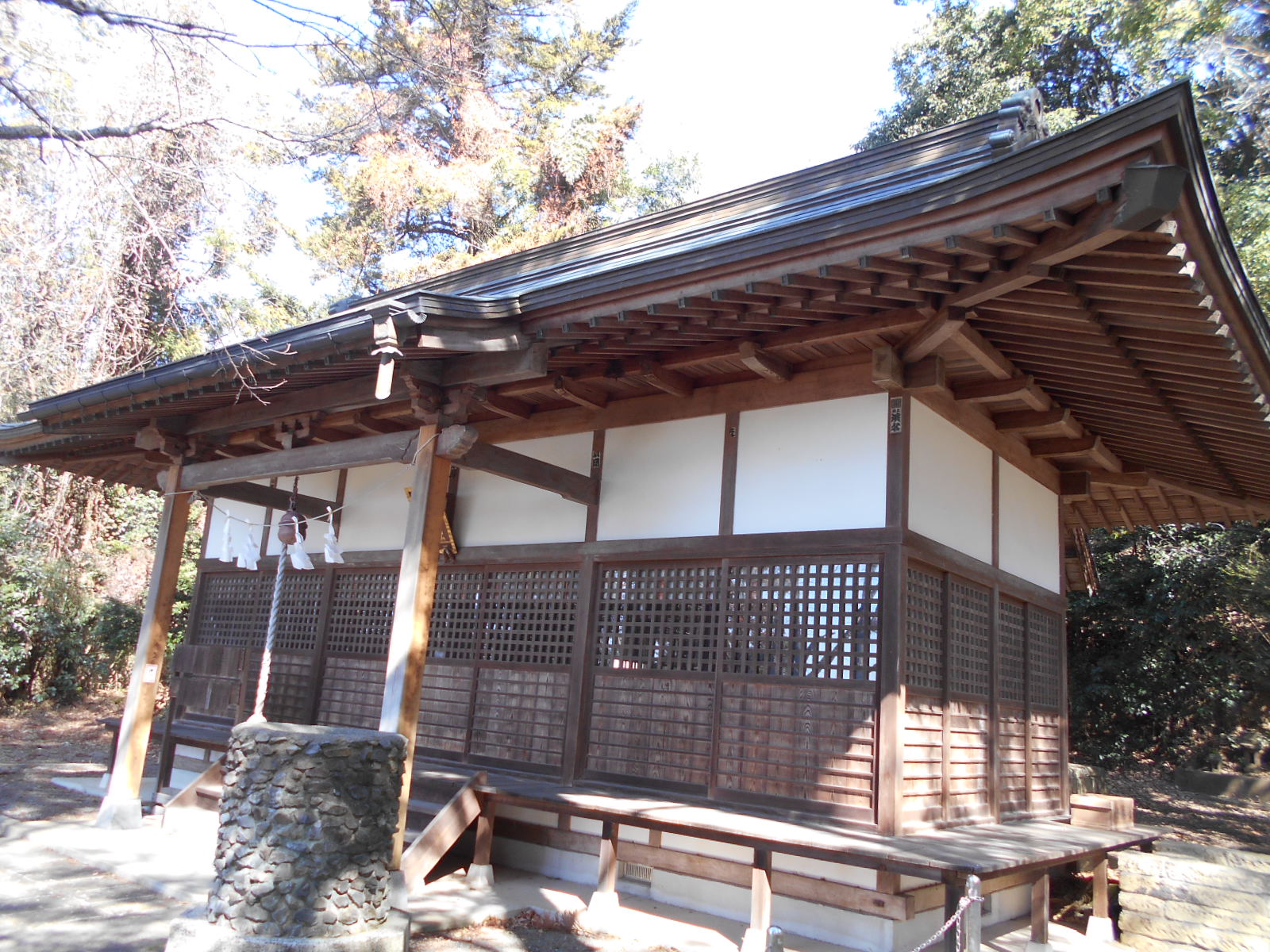 春日神社での散策ウォークの写真