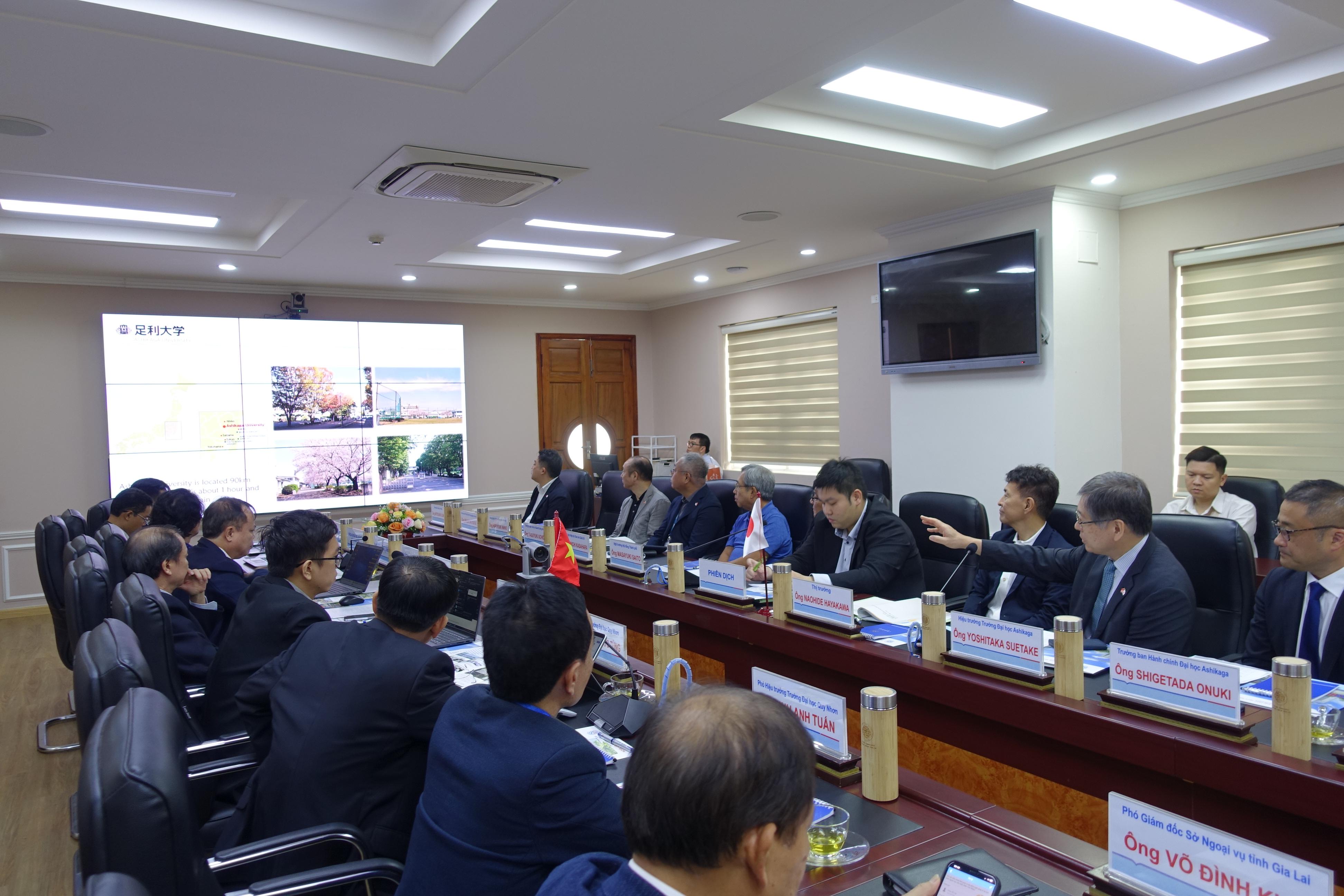 (9)20251028-1クイニョン大学表敬訪問 (192)