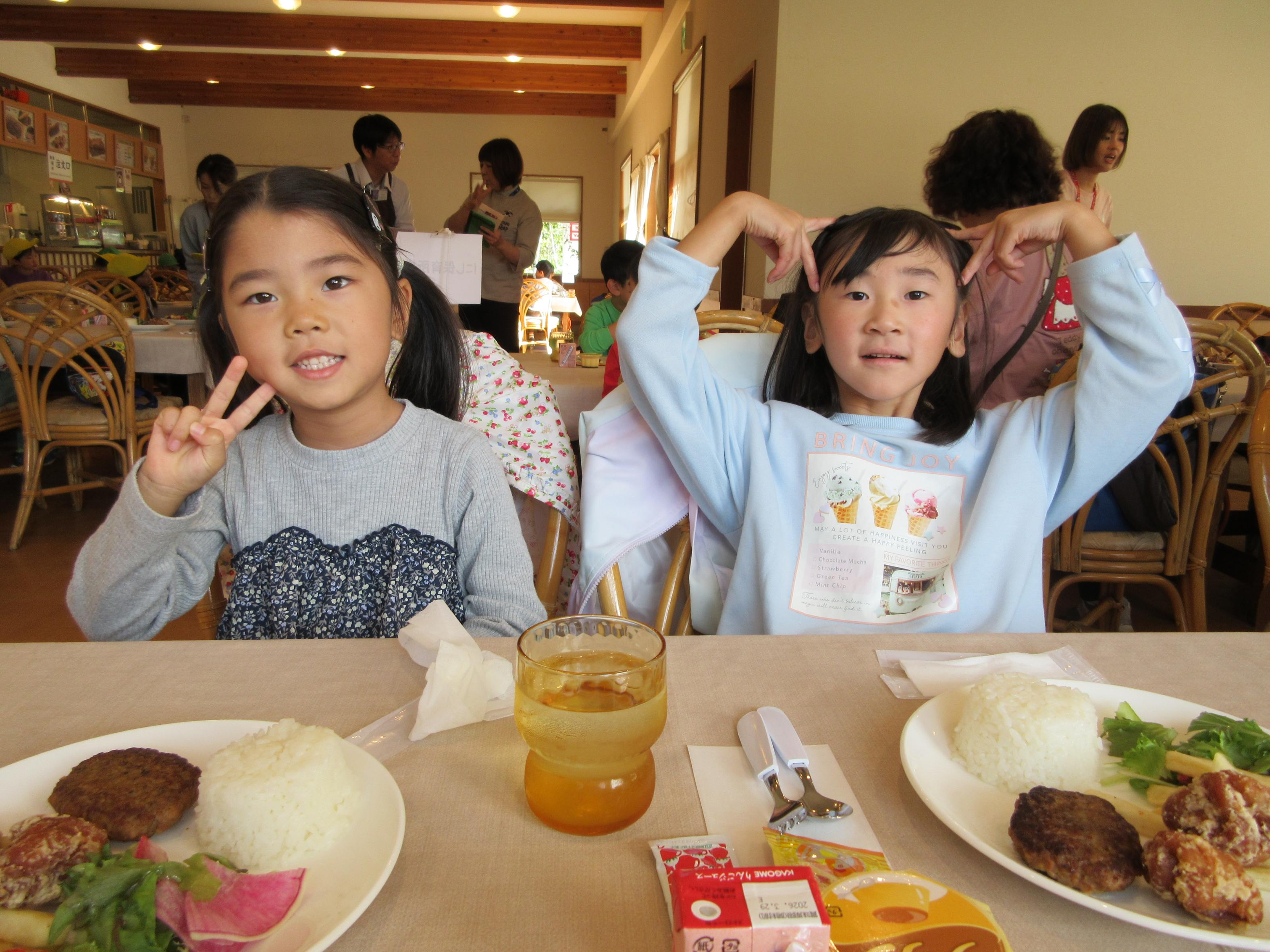 フラワーパークお子様ランチ