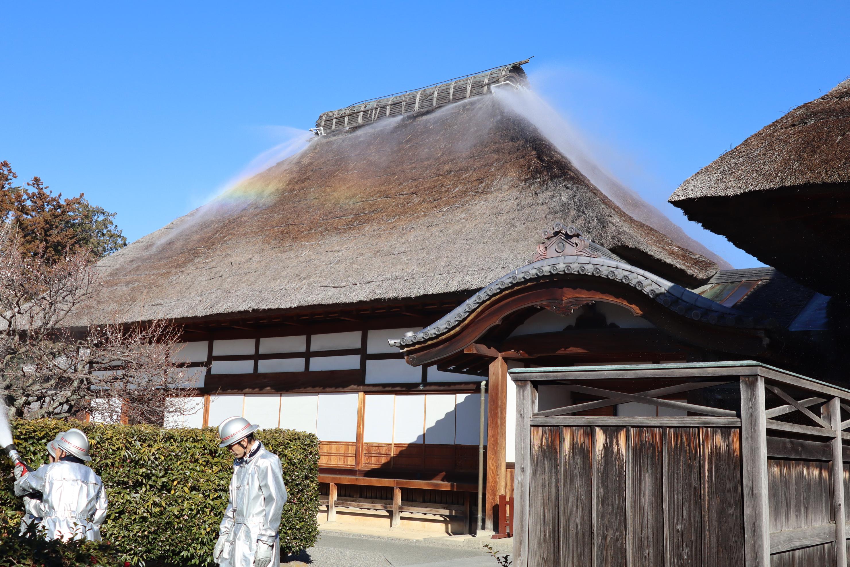 ドレンチャーによる放水訓練