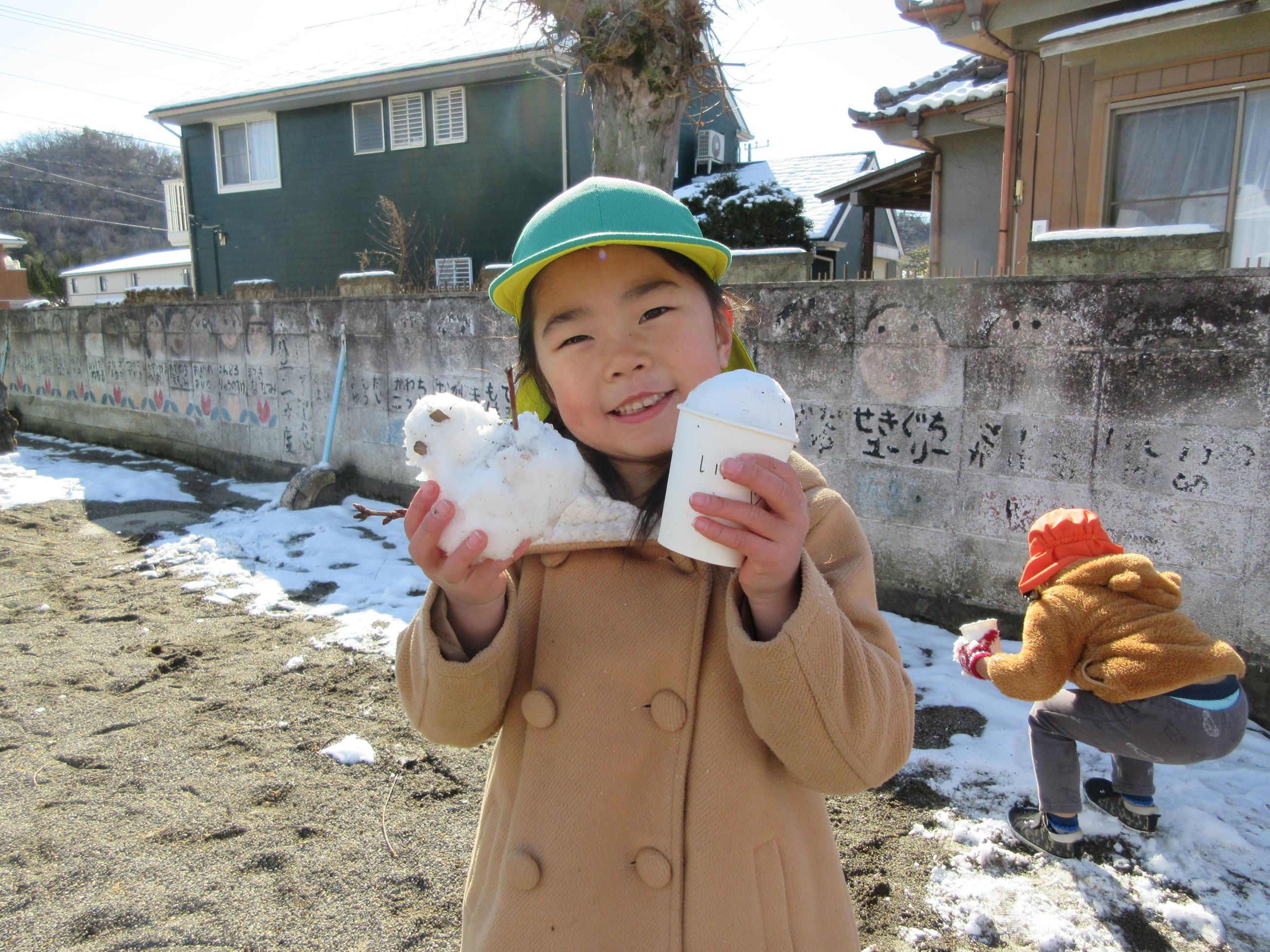 雪遊びの写真