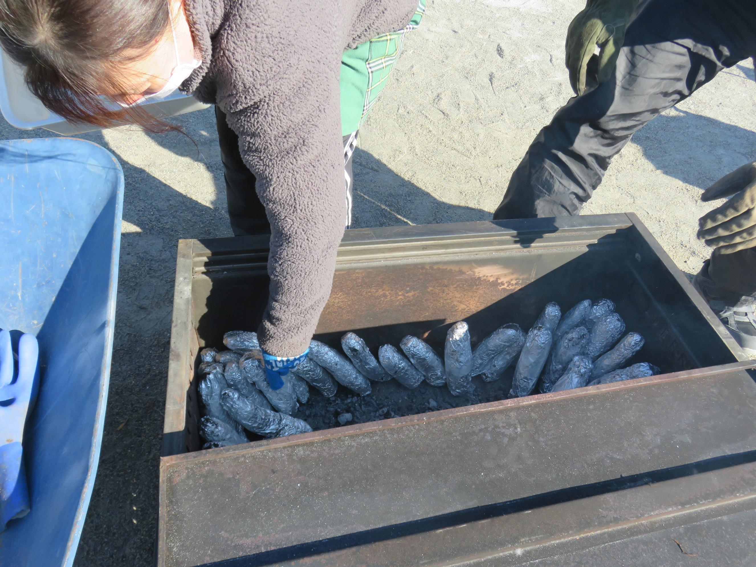 やきいも大会の様子の写真