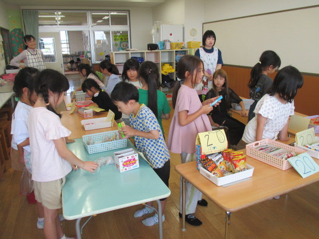だがしやさんごっこの写真 だがしやさんごっこの写真